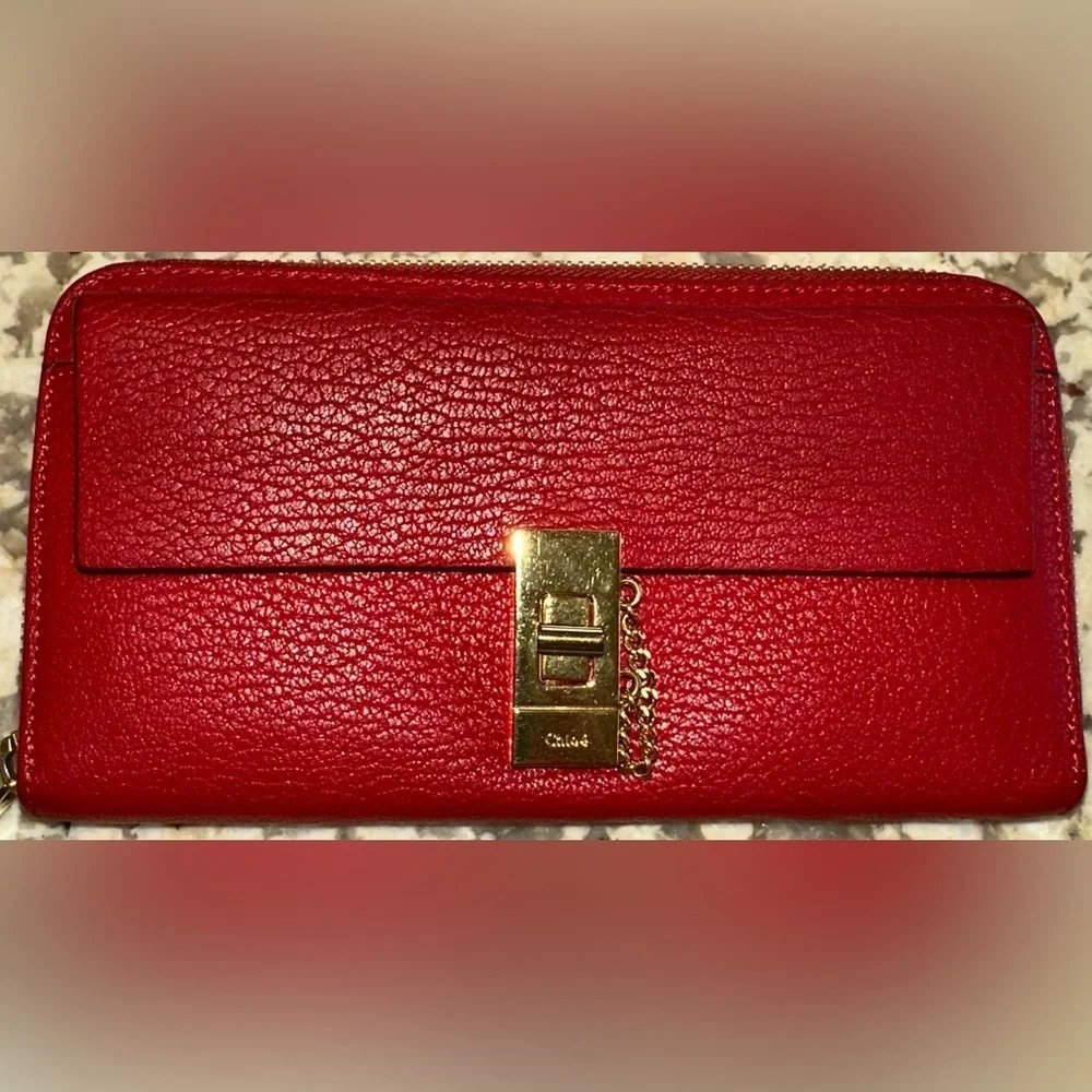 Classic Chloé Red Leather Front Pocket Continental Zip @ Wallet Gold Hardware